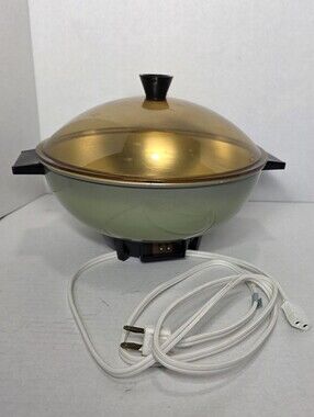 Vintage 1960's Cornwall Electric Bun/Food Warmer Avocado Green Bottom Amber Top
